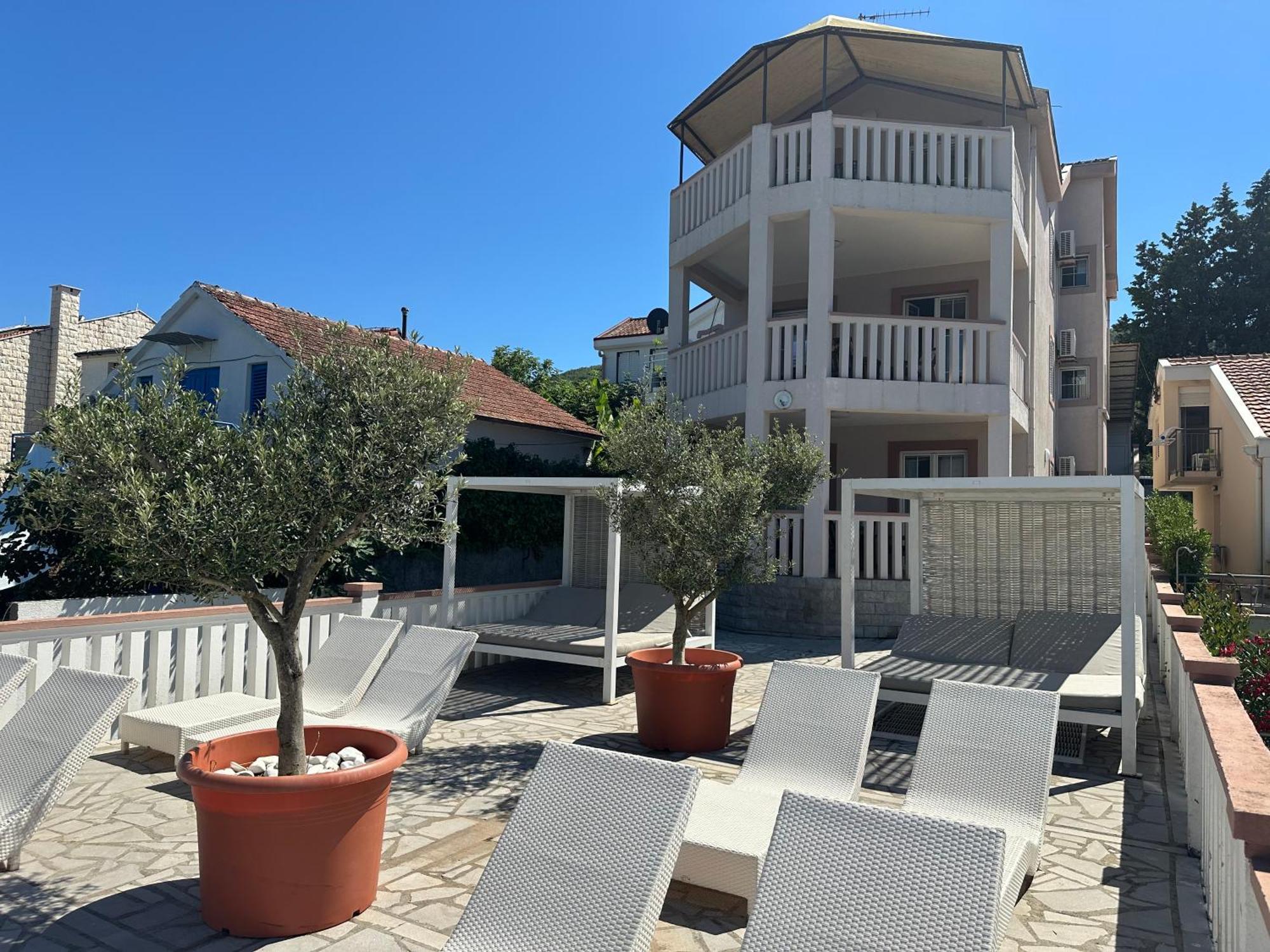 Apartments Kovinic Tivat Exterior photo