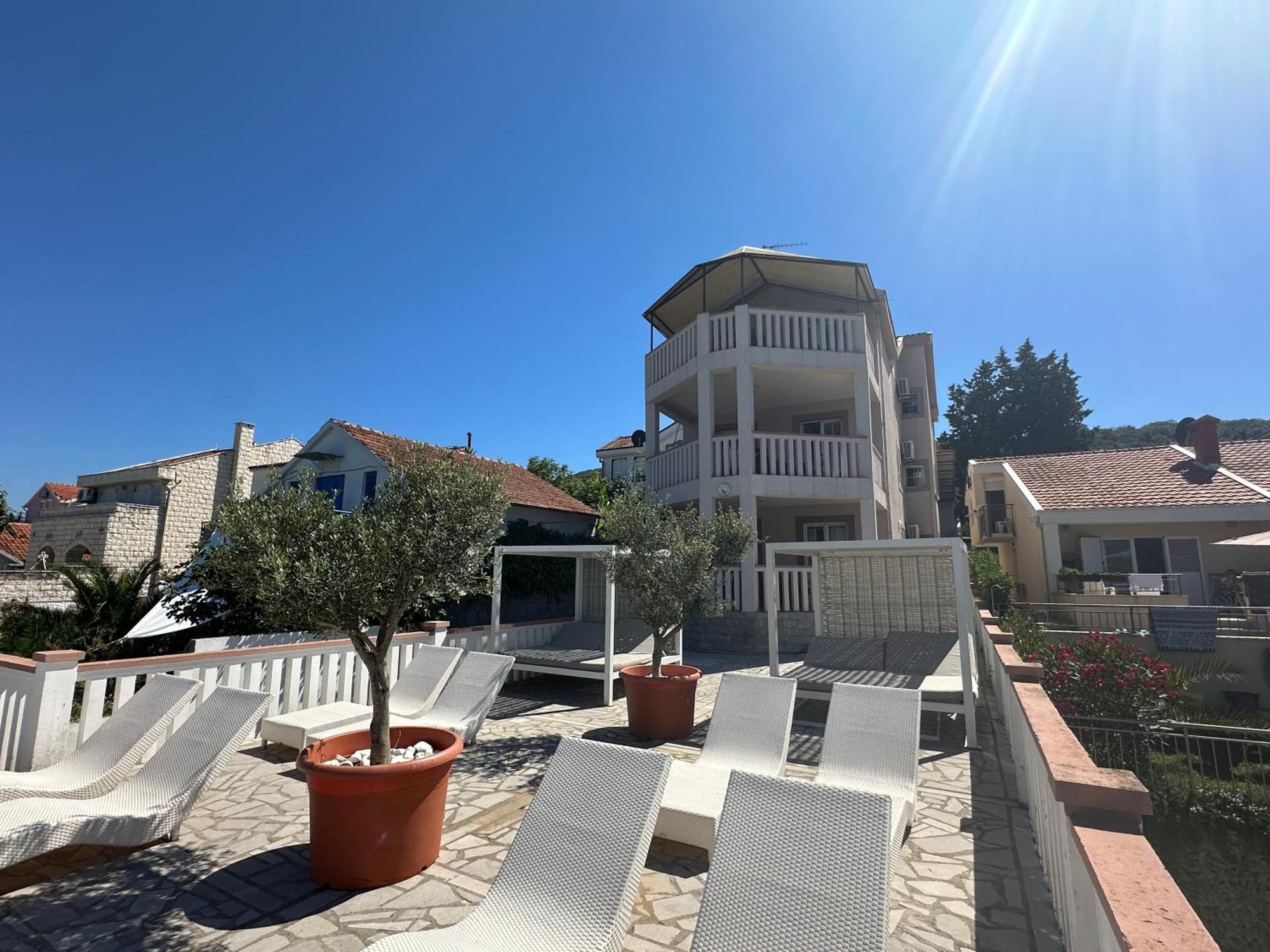 Apartments Kovinic Tivat Exterior photo