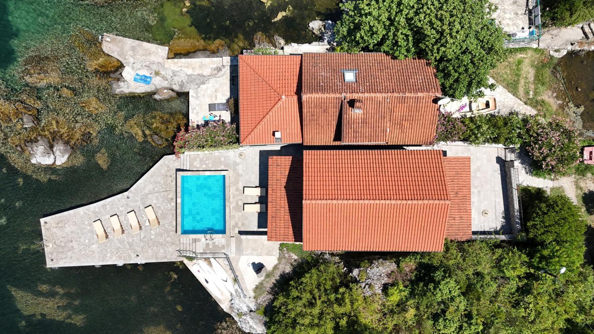 Apartments Kovinic Tivat Exterior photo
