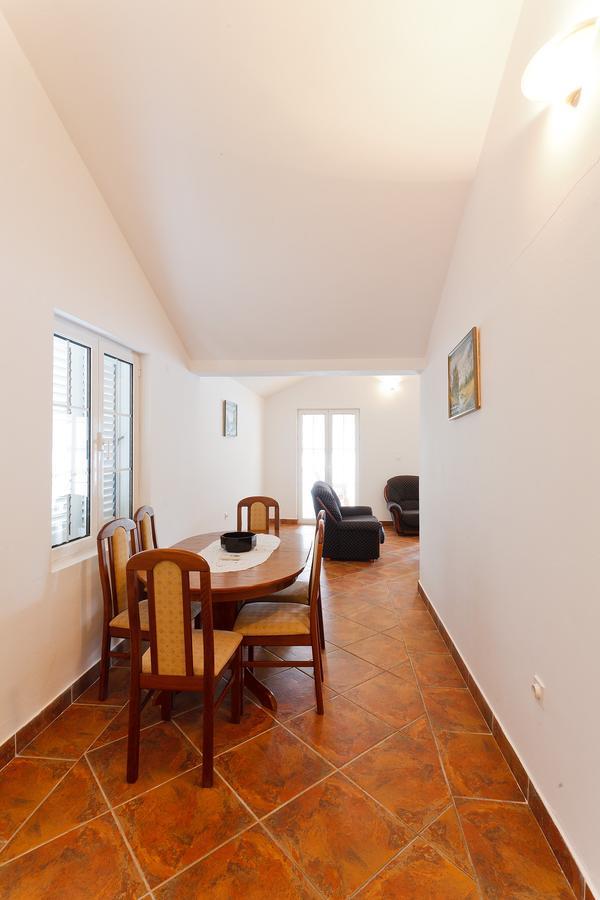Apartments Kovinic Tivat Exterior photo